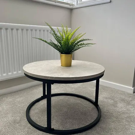 Stunning 2 Bedroom Centre With Free Parking Apartment Birmingham