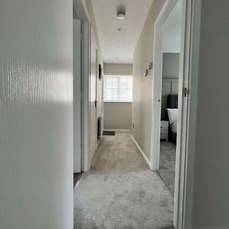 Stunning 2 Bedroom Centre With Free Parking * Birmingham